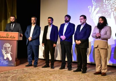 بیست و یکمین جشنواره تئاتر استان قم با معرفی برترین ها به کار خود پایان داد