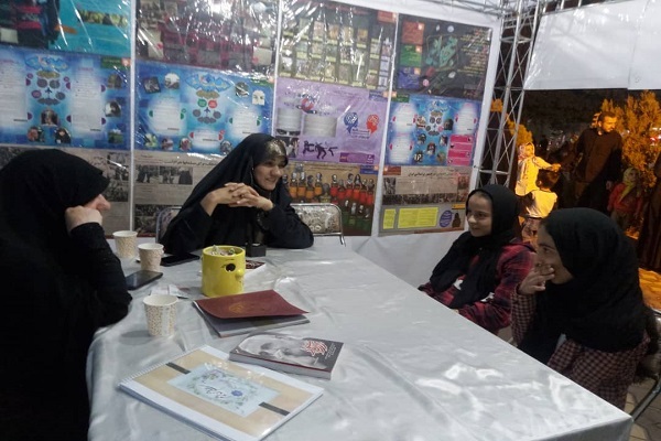 ارائه خدمات مشاوره حجاب به ۸۰ نفر در نمایشگاه قرآنی قم