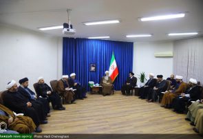 حوزه علمیه قم از اجتهاد نظام ساخت