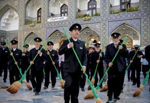 به میمنت دهه کرامت؛همه خادم باشیم!