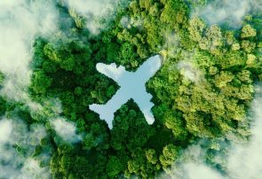 ضرورت توسعه اقتصادی قم بر پایه صنعت گردشگری