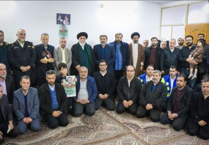 تکریم خانواده شهید محمّد قاسمی با حضور اهالی رسانه قم